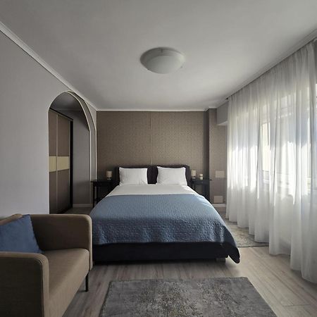 Romana Lahovary Studio บูคาเรสต์ ภายนอก รูปภาพ